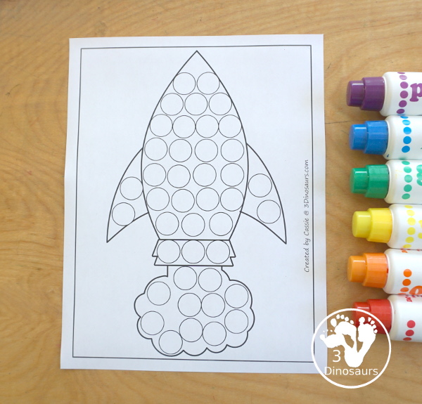 Free Rocket Ship Fine Motor Mat Printables - you have 5 fine motor mats: rocket ship template printable, rocket ship tracing printable, rocket sheet q-tip printable, and rocket sheet dot marker printable - 3Dinosaurs.com