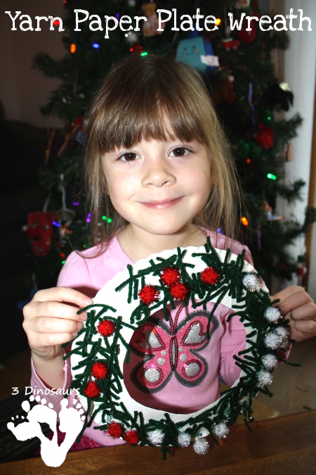 Christmas Yarn Wreath - 3Dinosaurs.com