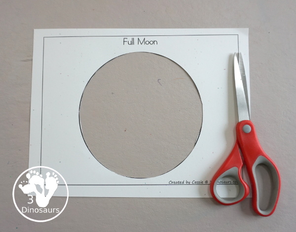 Paper Roll Painted Moon - a simple full moon painting that kids can make with paper roll. Super easy to make and loads of fun to display. - 3Dinosaurs.com