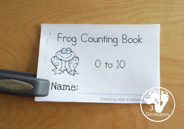 Free Frog Number Word Counting Book Printable - how to sample the book togehther - 3Dinosaurs.com