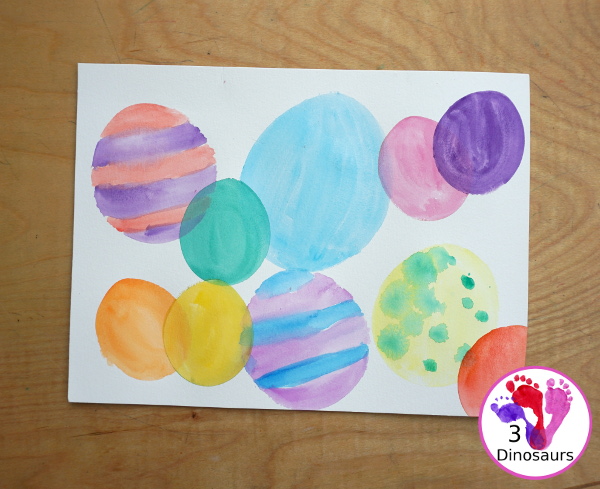 Easter Egg Cookie Cutter Water Color Painting - Easy watercolor painting and multiple ages can do together with three sizes of cookie cutters - 3Dinosaurs.com