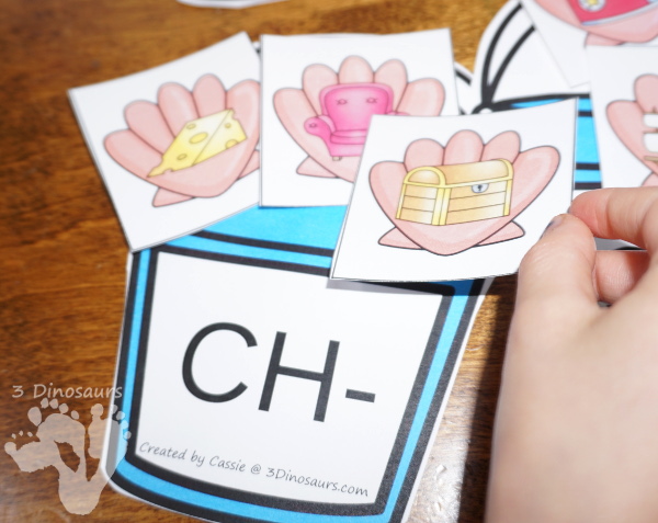 FREE Fun Hands-On Beach Digraph Sorting - with digraphs: ch, sh, th and wh - 3Dinosaurs.com