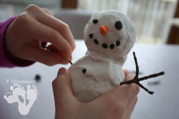 Standing Model Magic Snowman - a fun model magic craft that is great for fine motor and for kids to use in this fun craft - 3Dinosaurs.com