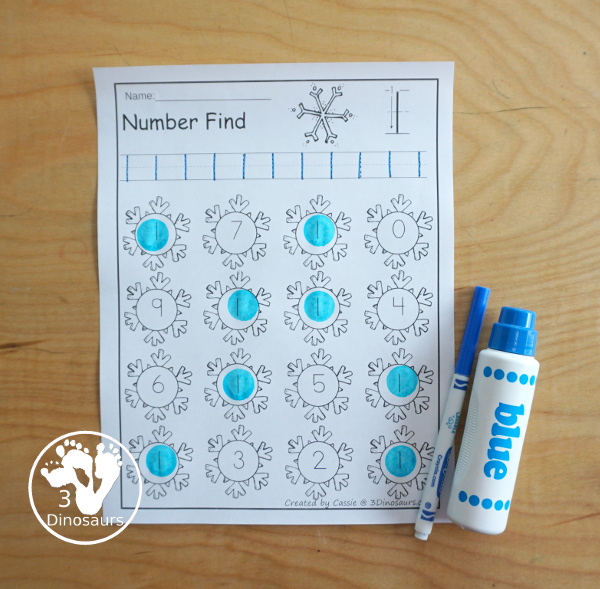 Snowflake Number Find - easy to use no-prep printable numbers 0 to 20 . You have number find for number words and number digits with tracing and finding numbers - 3Dinosaurs.com