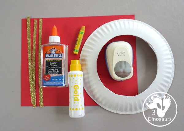 Lunar New Year Wreath Craft for kids - a simple paper plate wreath you can make with kids for the lunar new year and Chinese New year with a red lantern theme  - 3Dinosaurs.com