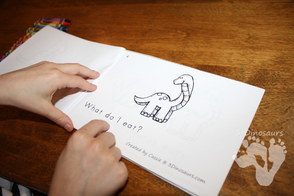 Free Dinosaur Themed Easy Reader book - 16 page book with dinosaur words with sight words eat, what - 3Dinosaurs.com