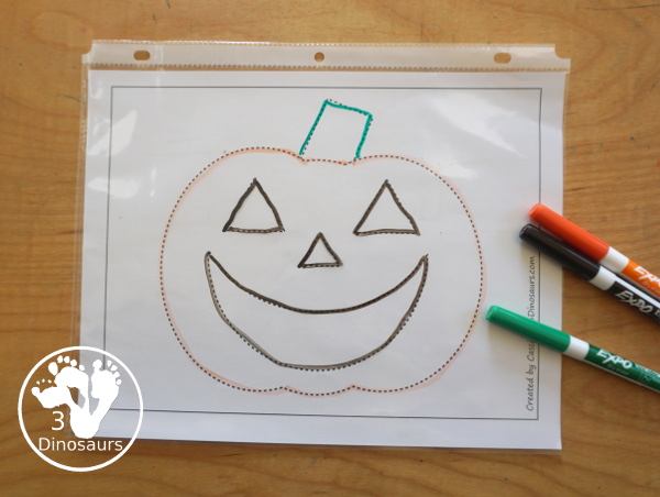 Free Jack-O-Lantern Fine Motor Mats - you have three jack-o-lantern templates, three jack-o-lantern tracing printables and one jack-o-lantern q-tip fine motor mat. A fun fine motor set for Halloween - 3Dinosaurs.com