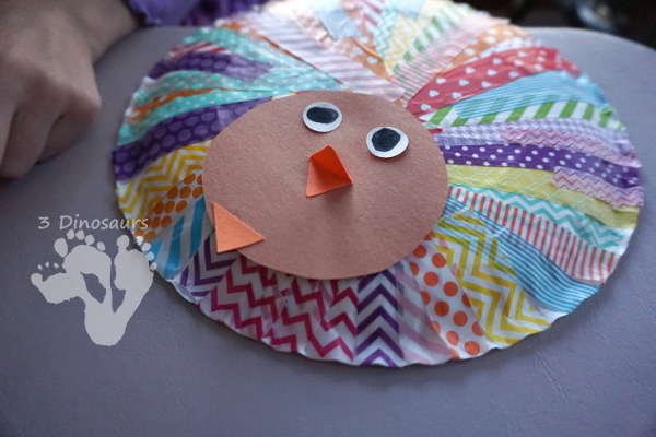 Fun to Make Washi Tape Turkeys - easy craft to make for Thanksgiving with a paper plate and washi tape - 3Dinosaurs.com #craftsforkids #thanksgiving