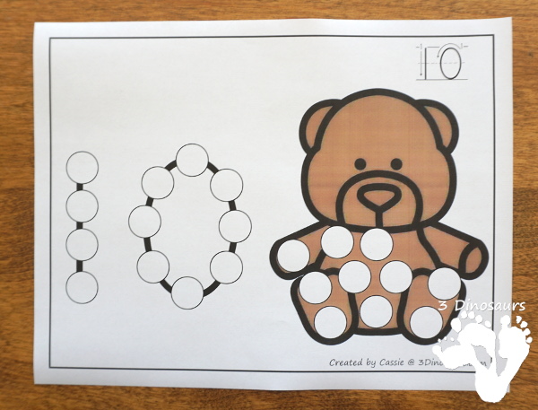 Bear Themed Dot Marker Number & Counting - this is a fun counting activity with dot markers that works on numbers 0 to 20 with color or black and white options - 3Dinosaurs.com #bearsforkids #forestforkids #numbers #counting 