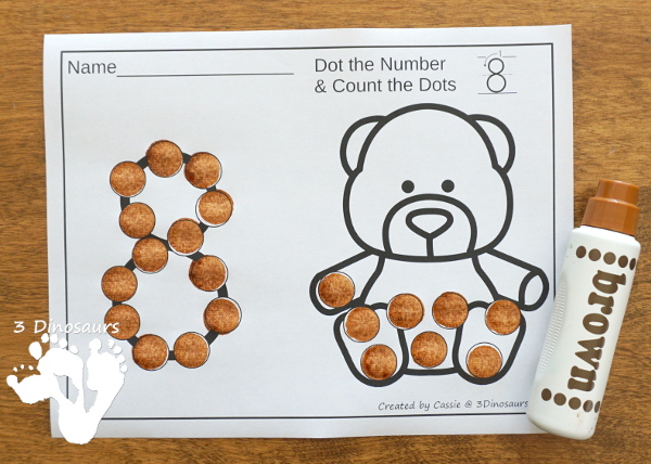 Bear Themed Dot Marker Number & Counting - this is a fun counting activity with dot markers that works on numbers 0 to 20 with color or black and white options - 3Dinosaurs.com #bearsforkids #forestforkids #numbers #counting