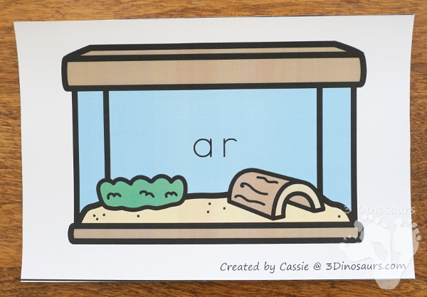 Free Turtle Themed R-Controlled Vowel Sorting - 5 sorting mats with 10 matching cards also includes a matching worksheet - 3Dinosaurs.com