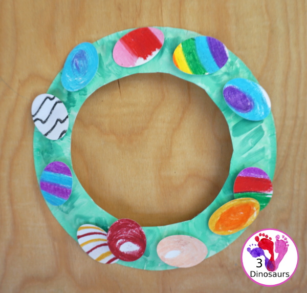 Easy to Make Easter Egg Wreath - a fun wreath for Easter that kids will just love to make - 3Dinosaurs.com
