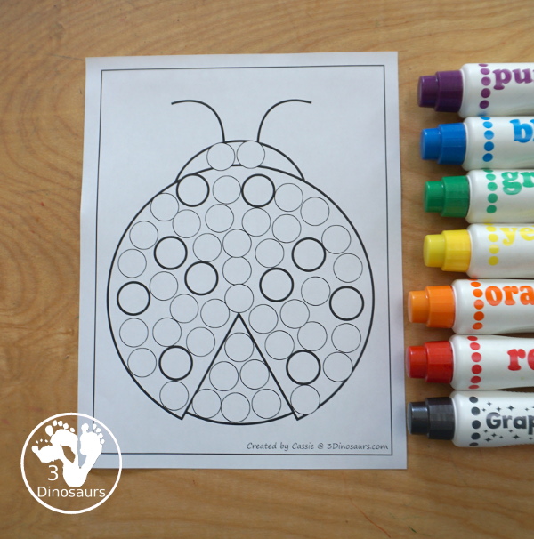 Free Ladybug Fine Motor Mats with ladybug templates, ladybug tracing, ladybug playdough mat, and ladybug dot marker printable are all get for fine motor centers for spring  - 3Dinosaurs.com