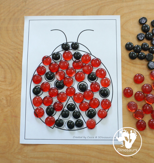 Free Ladybug Fine Motor Mats with ladybug templates, ladybug tracing, ladybug playdough mat, and ladybug dot marker printable are all get for fine motor centers for spring  - 3Dinosaurs.com