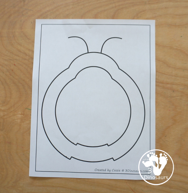 Free Ladybug Fine Motor Mats with ladybug templates, ladybug tracing, ladybug playdough mat, and ladybug dot marker printable are all get for fine motor centers for spring  - 3Dinosaurs.com