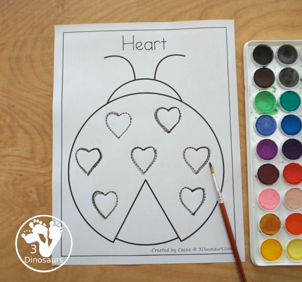 Free Ladybug Shape Tracing Printable - with 9 shapes for kids to trace on the back on the ladybug. A great shape fine motor activity for kids. - 3Dinosaurs.com