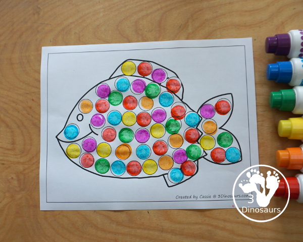Free Fish Fine Motor Mats - A fun Ocean Theme for kids for a fine motor center. You can color, trace, and dot the fish! - 3Dinosaurs.com