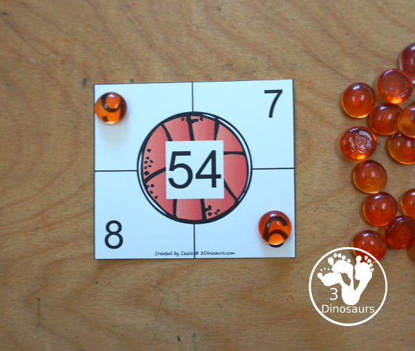 Free Basketball Multiplication Clip Cards with two numbers to clip that multiply to make the number in the middle. A great way to work on two factors for the product number in the middle. Multiplication 1 to 12 - 3Dinosaurs.com