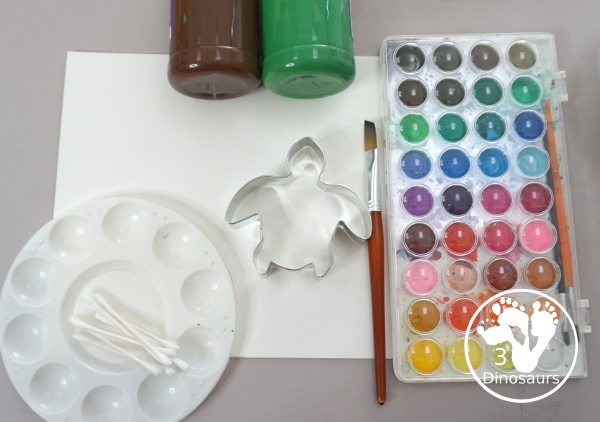 Sea Turtle Painting with Cookie Cutters for Kids - an easy sea turtle painting activities that kids of different ages can do with cookie cutters - 3Dinosaurs.com