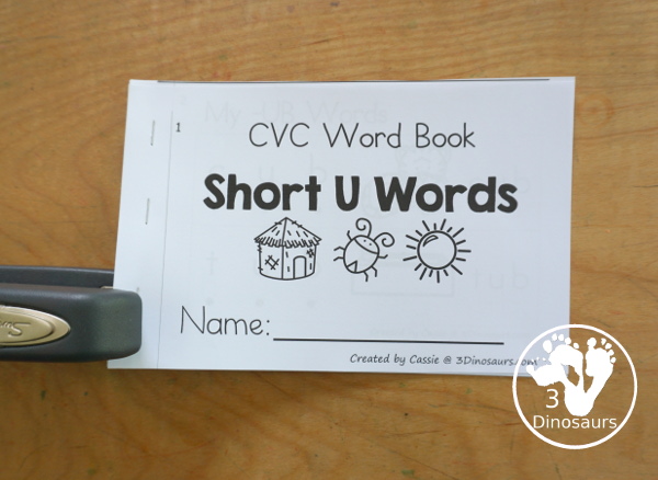 Free CVC Short U Word Book: Blending Words - a simple easy reader book with blends words for CVC short U words with sounding out letters and then blends the letters to make a word. - 3Dinosaurs.com