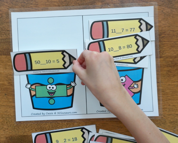 Free Pencil Themed Multiplication & Division Sorting - work on multiplication 1 to 12 with one multiplication and one division for each number with sorting mat and recording sheets for the 2 sets of pencils - 3Dinosaurs.com