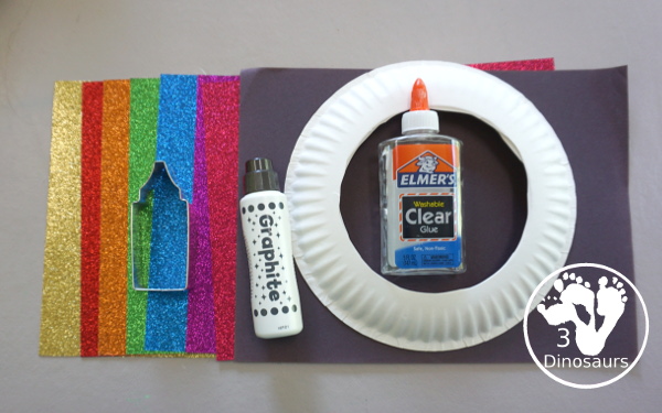 Glitter Crayon Wreath Craft For Kids - a great color or back to school glitter crayons wreath you can make with kids. - 3Dinosaurs.com