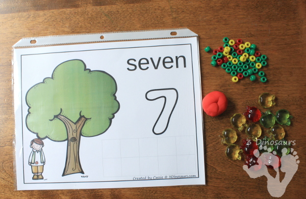 Free Apple Themed Counting Mats: Number 1 to 10 - 3Dinosaurs.com